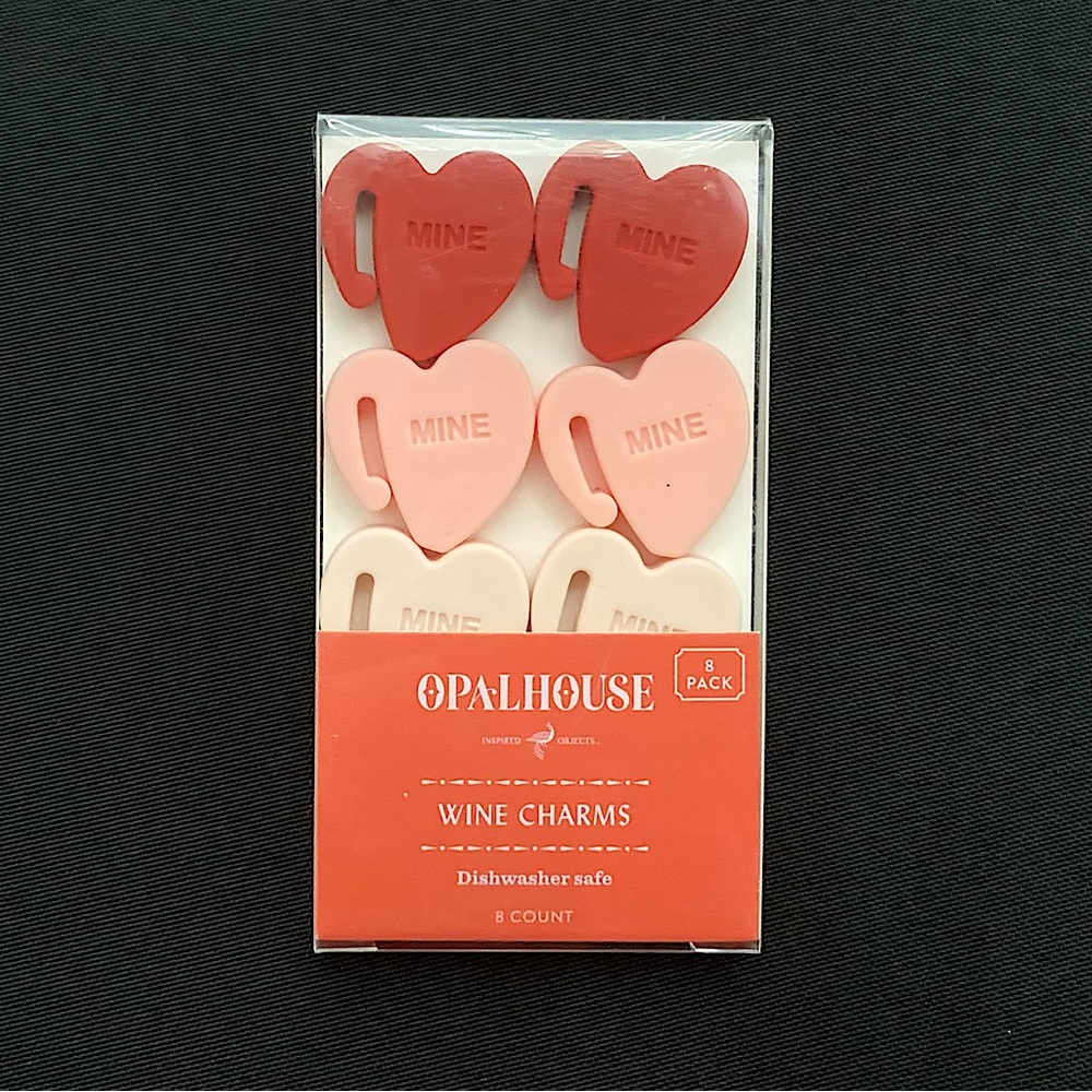 ⭐️ Opalhouse Valentine’s Day Heart Wine Charms Eight Pack